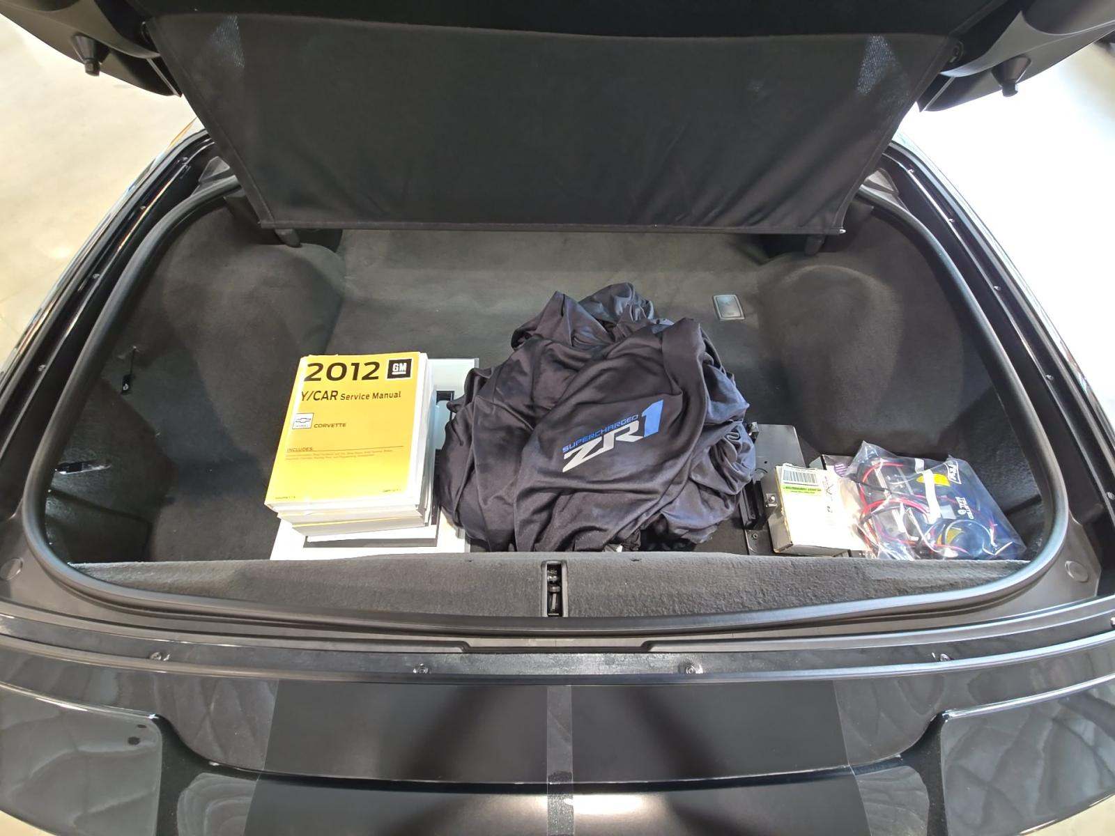 CHEVROLET CORVETTE - 9