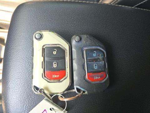 JEEP UNLIMITED SAHARA - 4