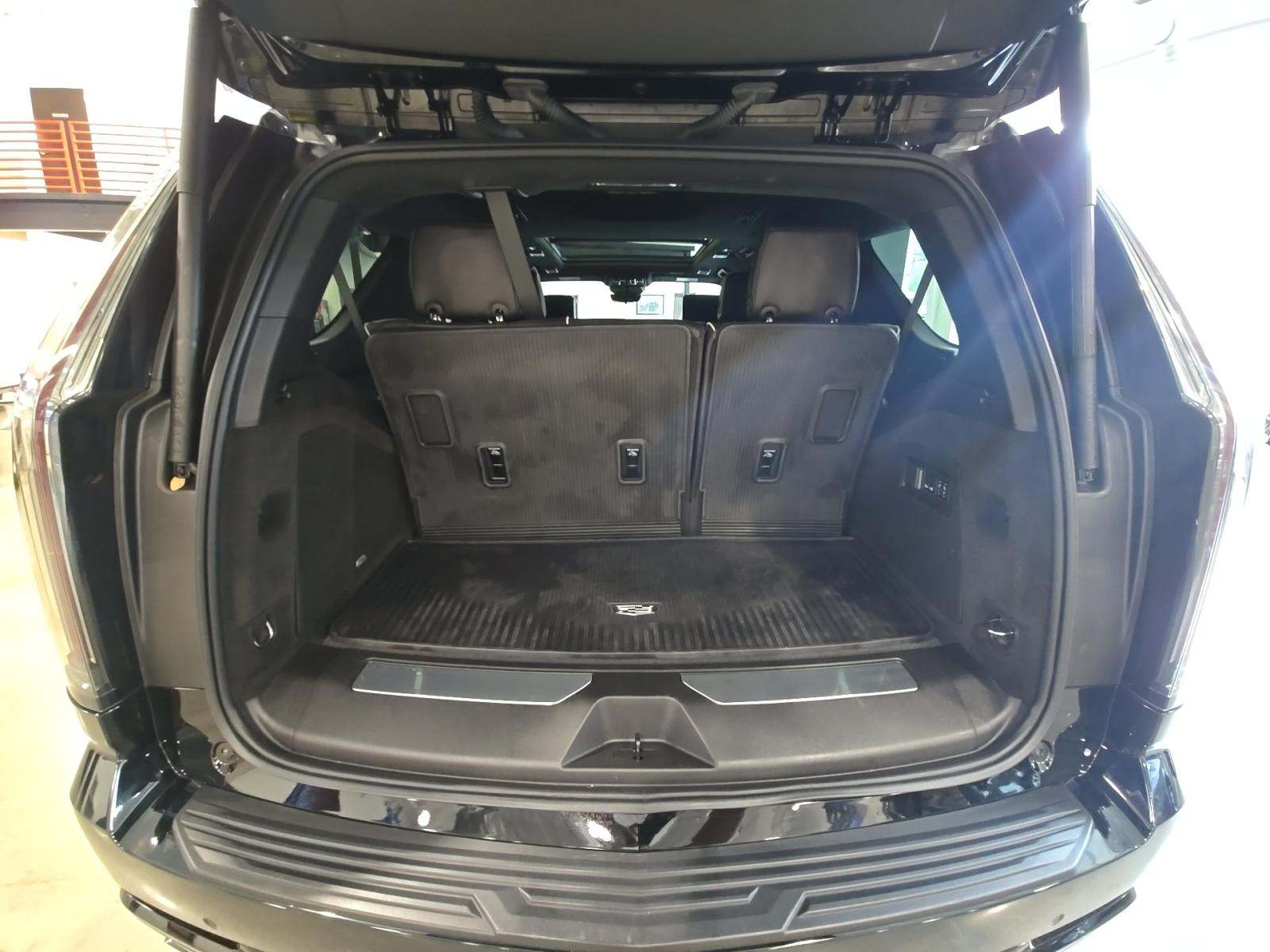 2025 Cadillac Escalade V-Series AWD