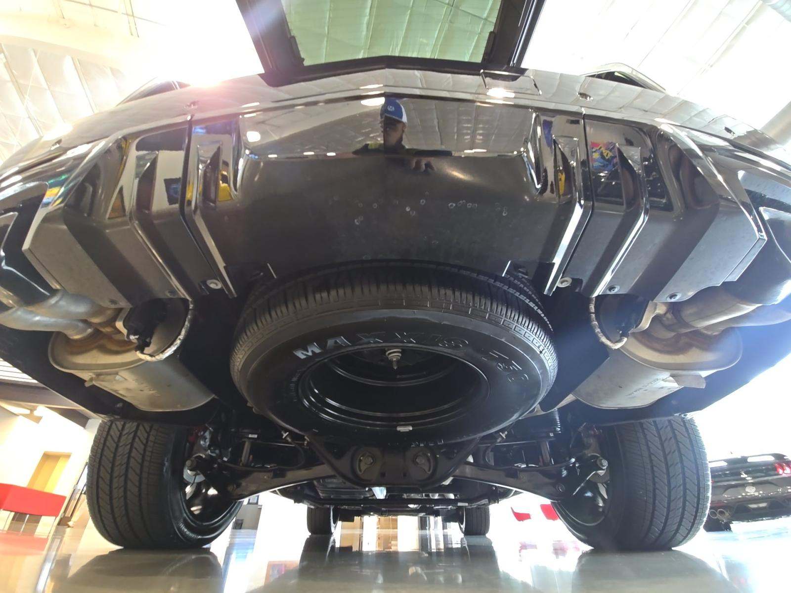2025 Cadillac Escalade V-Series AWD