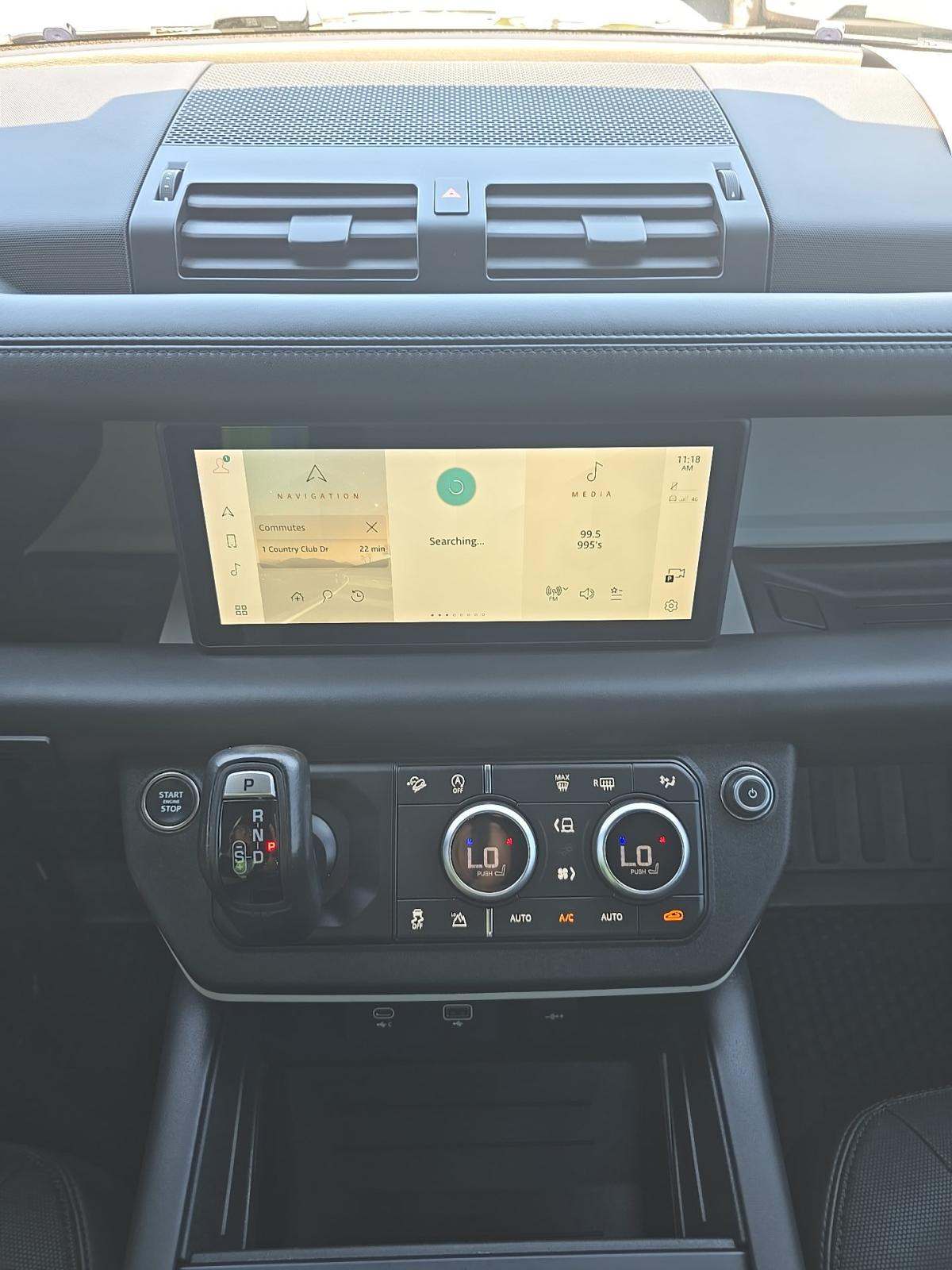 2023 Land Rover Defender 90 X-Dynamic SE AWD