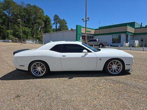 DODGE SRT HELLCAT - 4