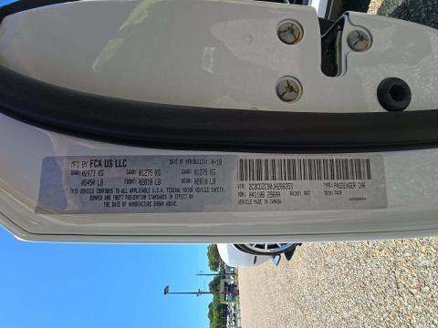 DODGE SRT HELLCAT - 5