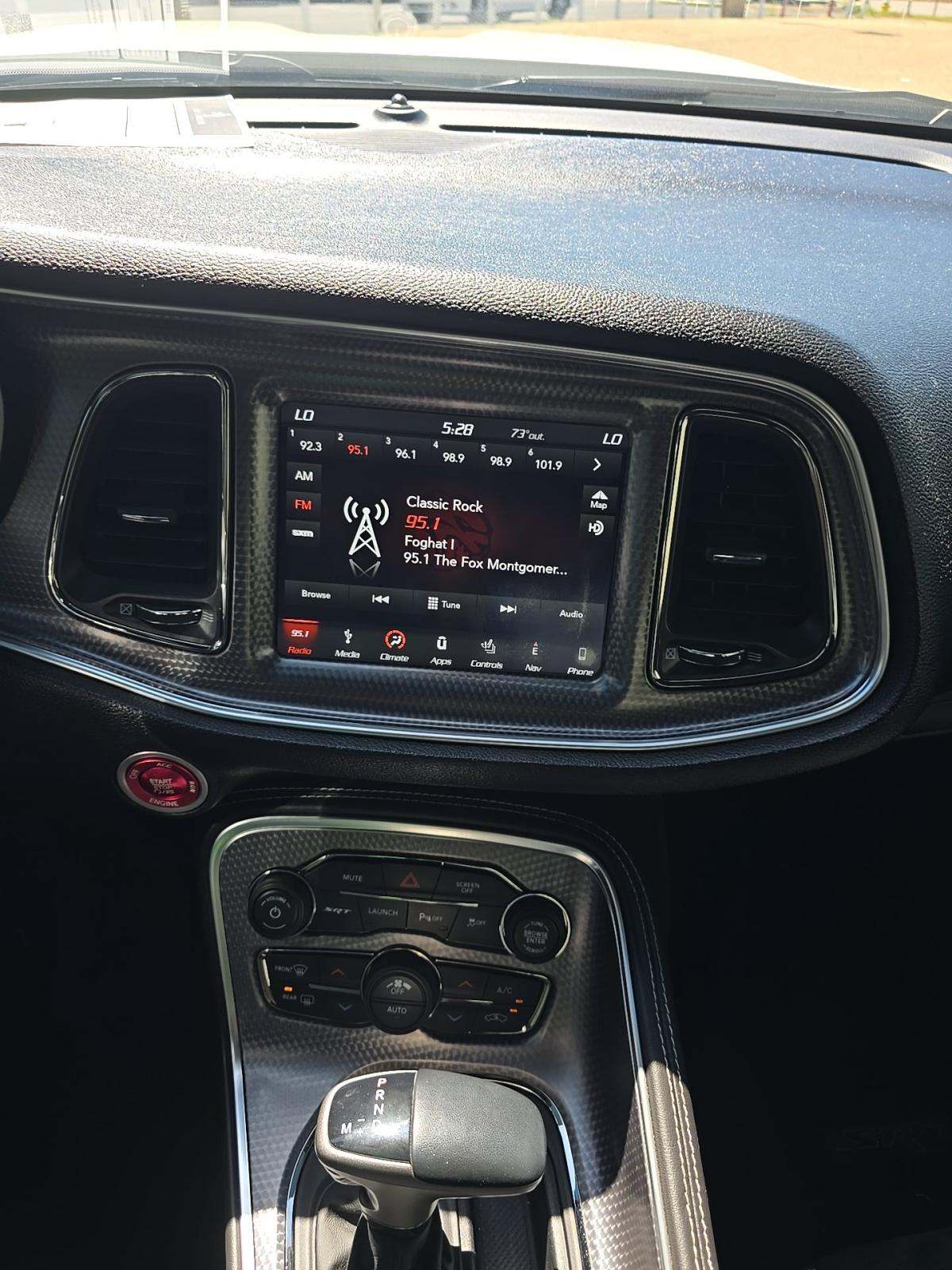 DODGE CHALLENGER - 10