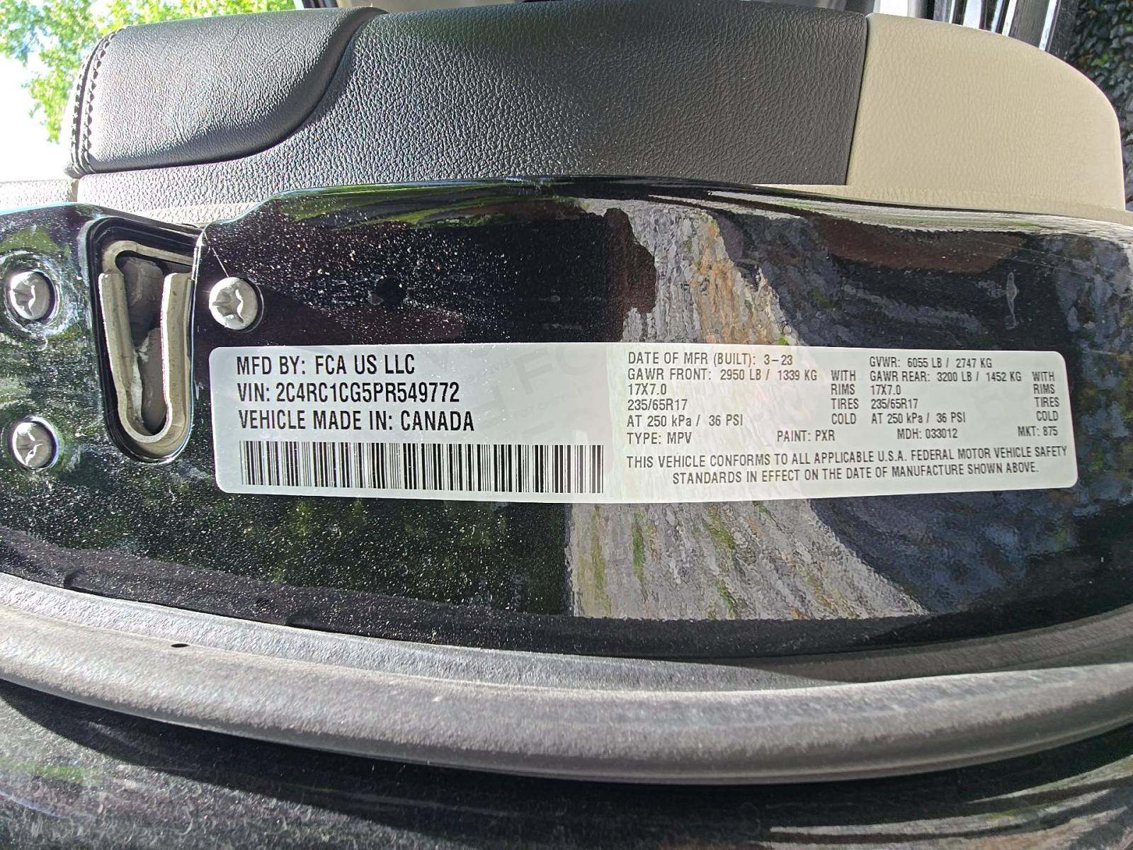CHRYSLER VOYAGER - 1