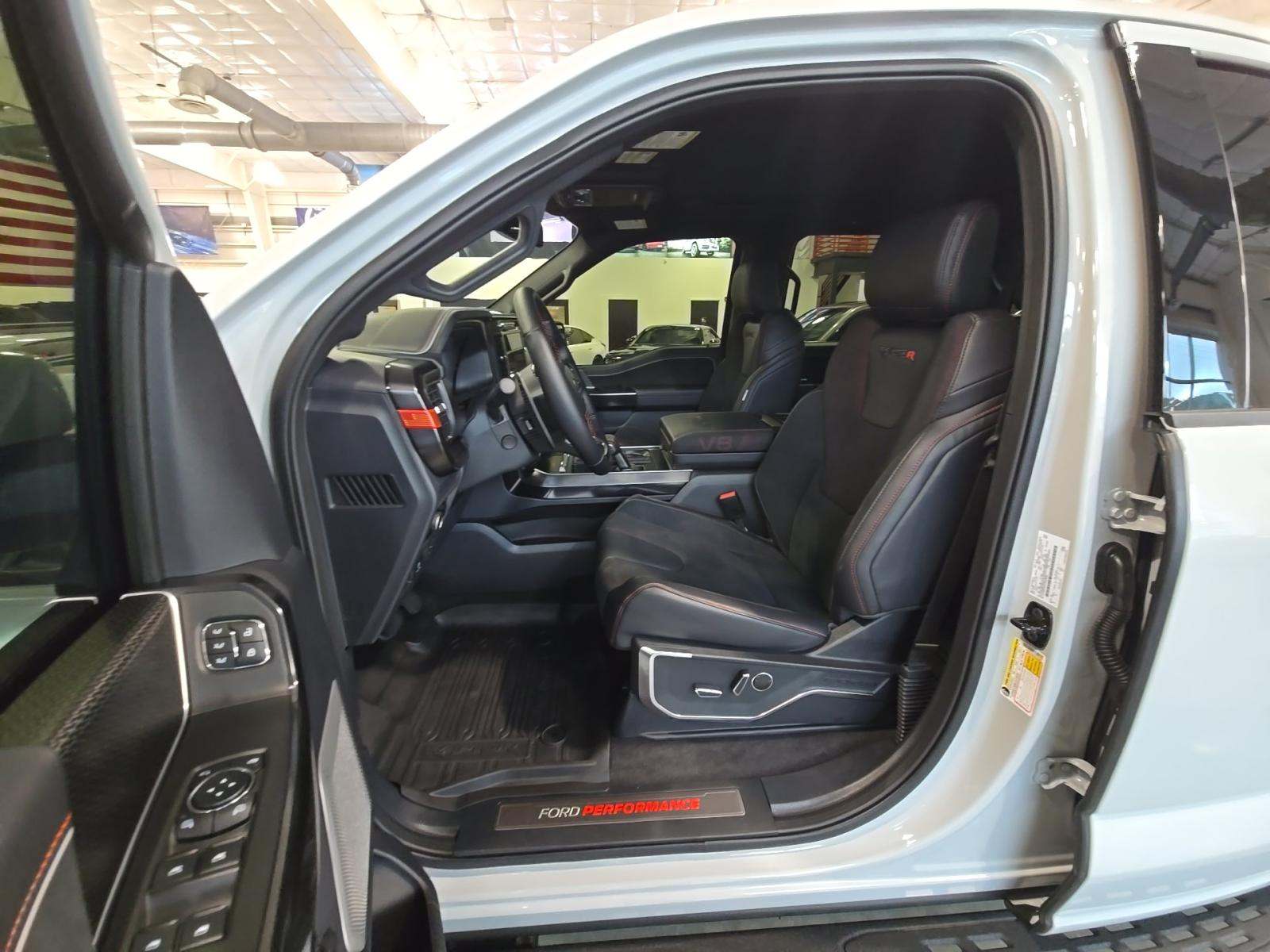 FORD F-150 - 6