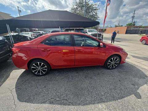 2018 Toyota Corolla SE FWD