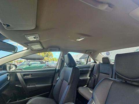 2018 Toyota Corolla SE FWD