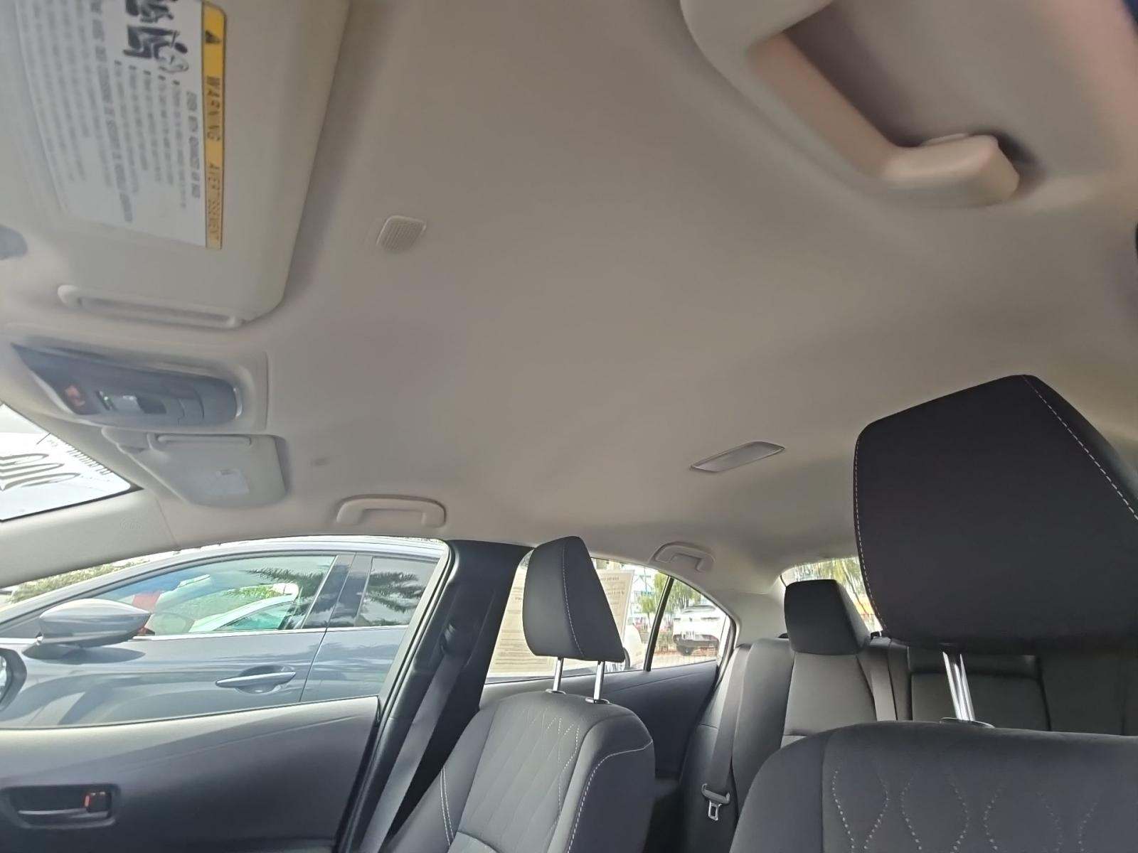 2024 Toyota Corolla Hybrid LE FWD