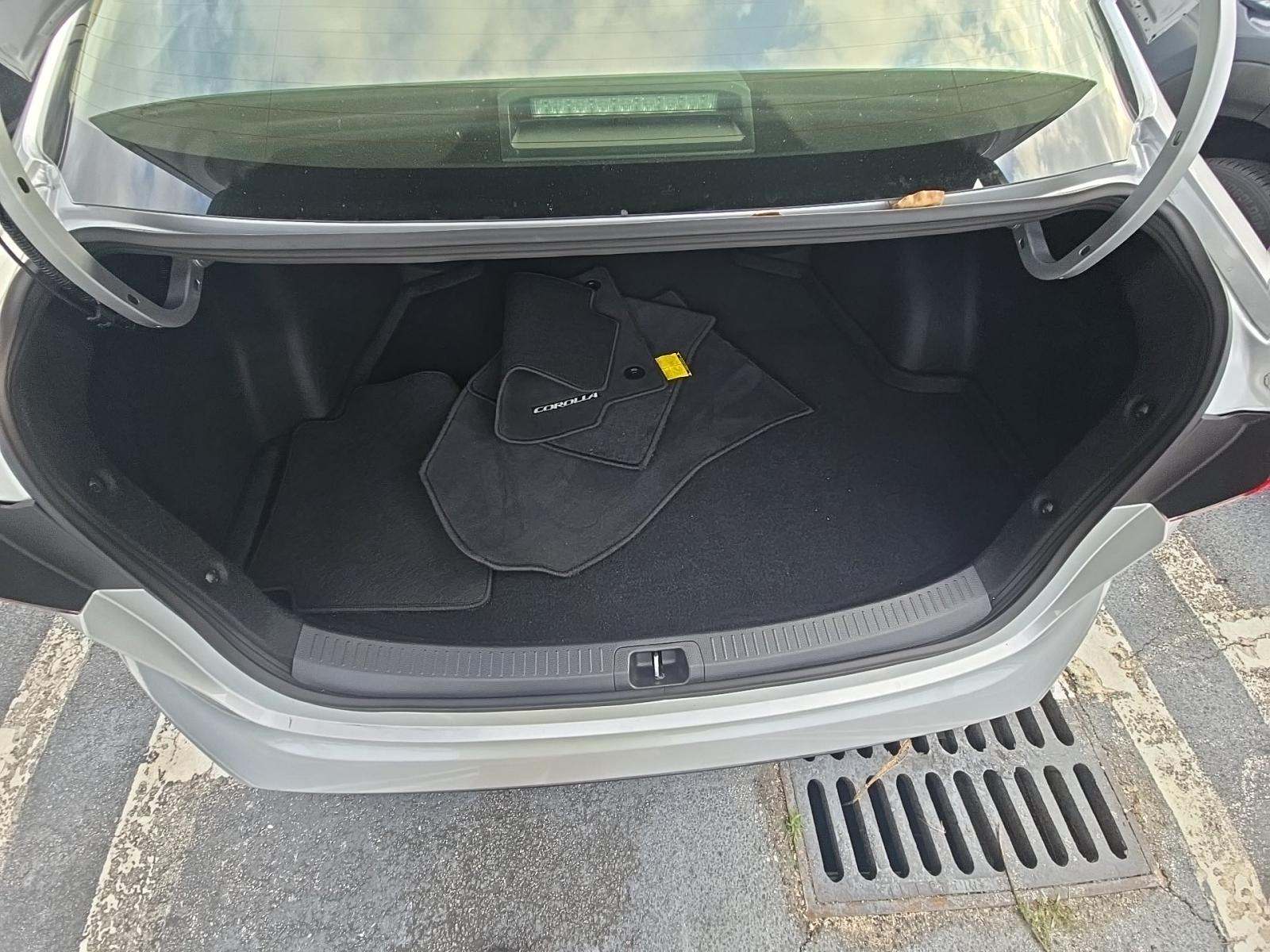 2024 Toyota Corolla Hybrid LE FWD