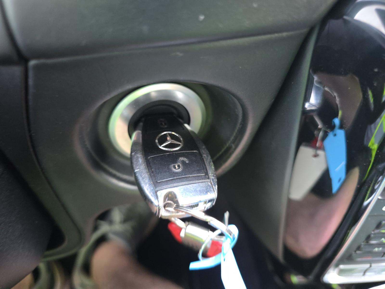 MERCEDES-BENZ G-CLASS - 4