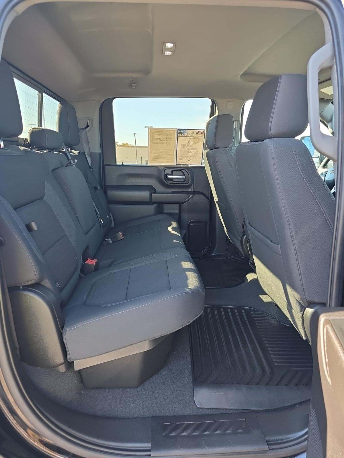 2023 Chevrolet Silverado 3500HD LT RWD