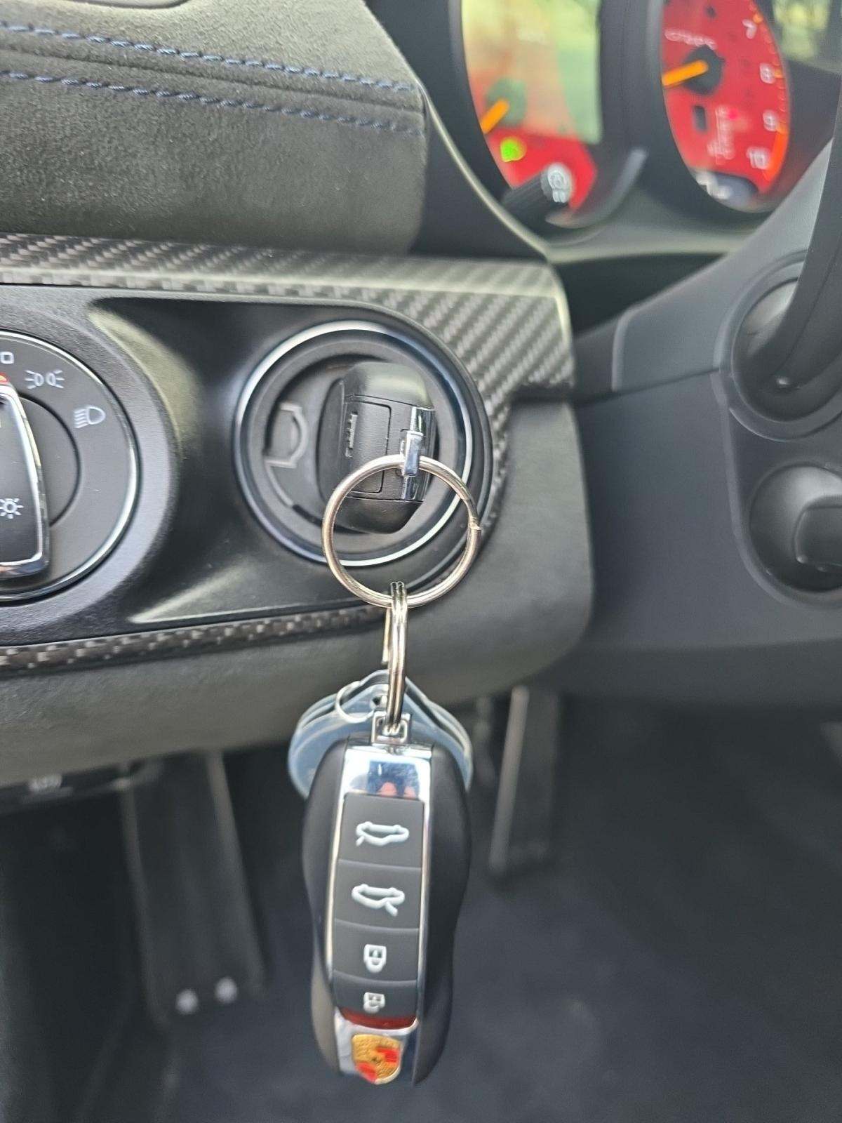 2024 Porsche 718 Cayman GT4 RS RWD