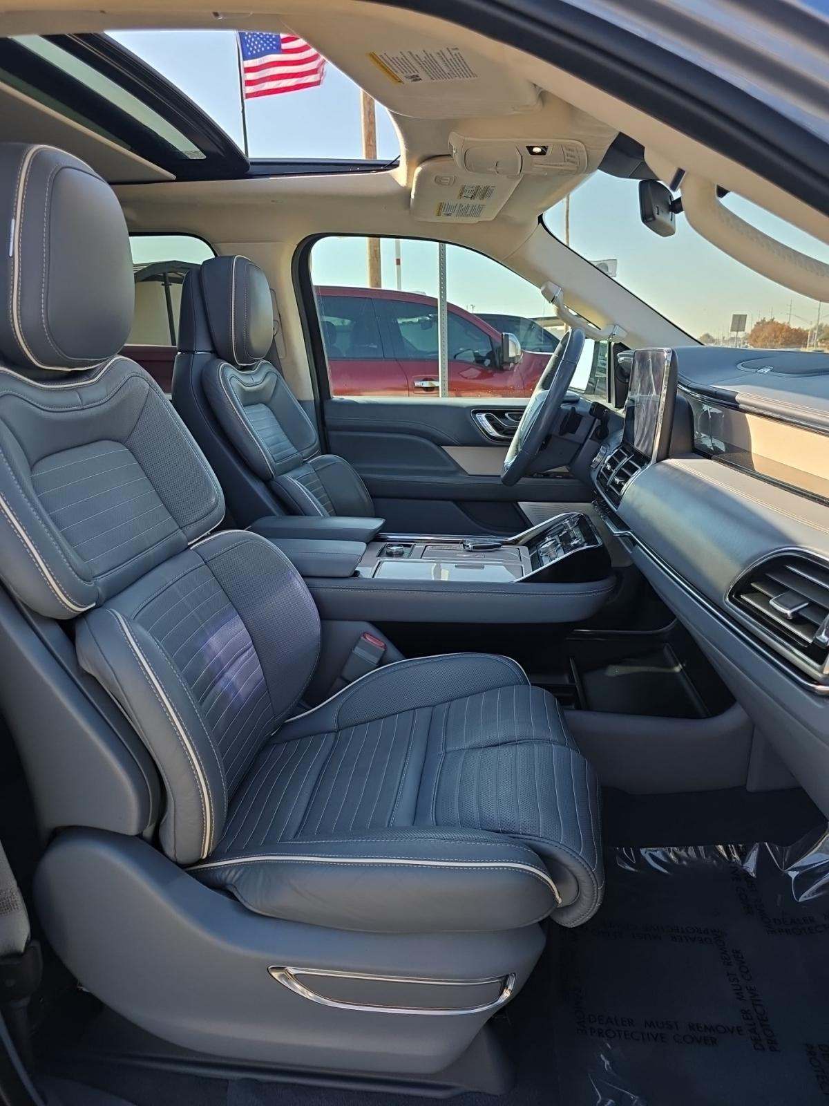 2019 Lincoln Navigator Black Label AWD