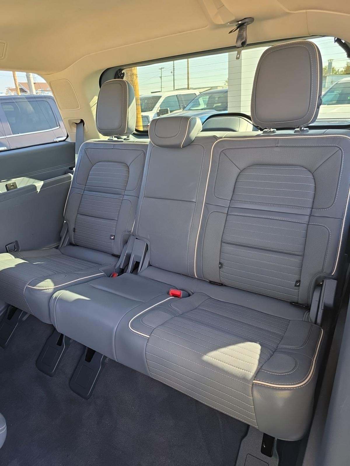 2019 Lincoln Navigator Black Label AWD