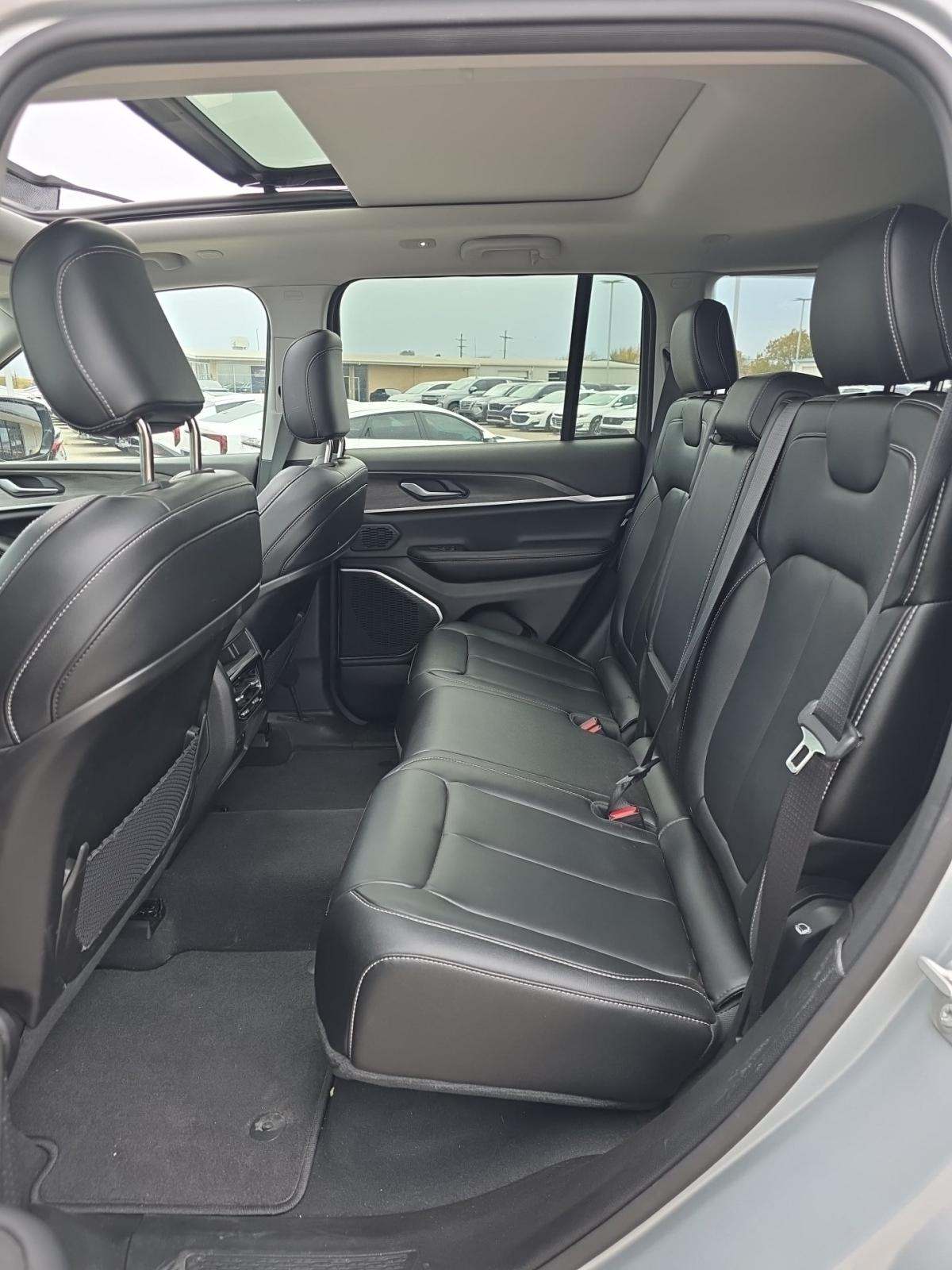 2022 Jeep Grand Cherokee 4xe AWD