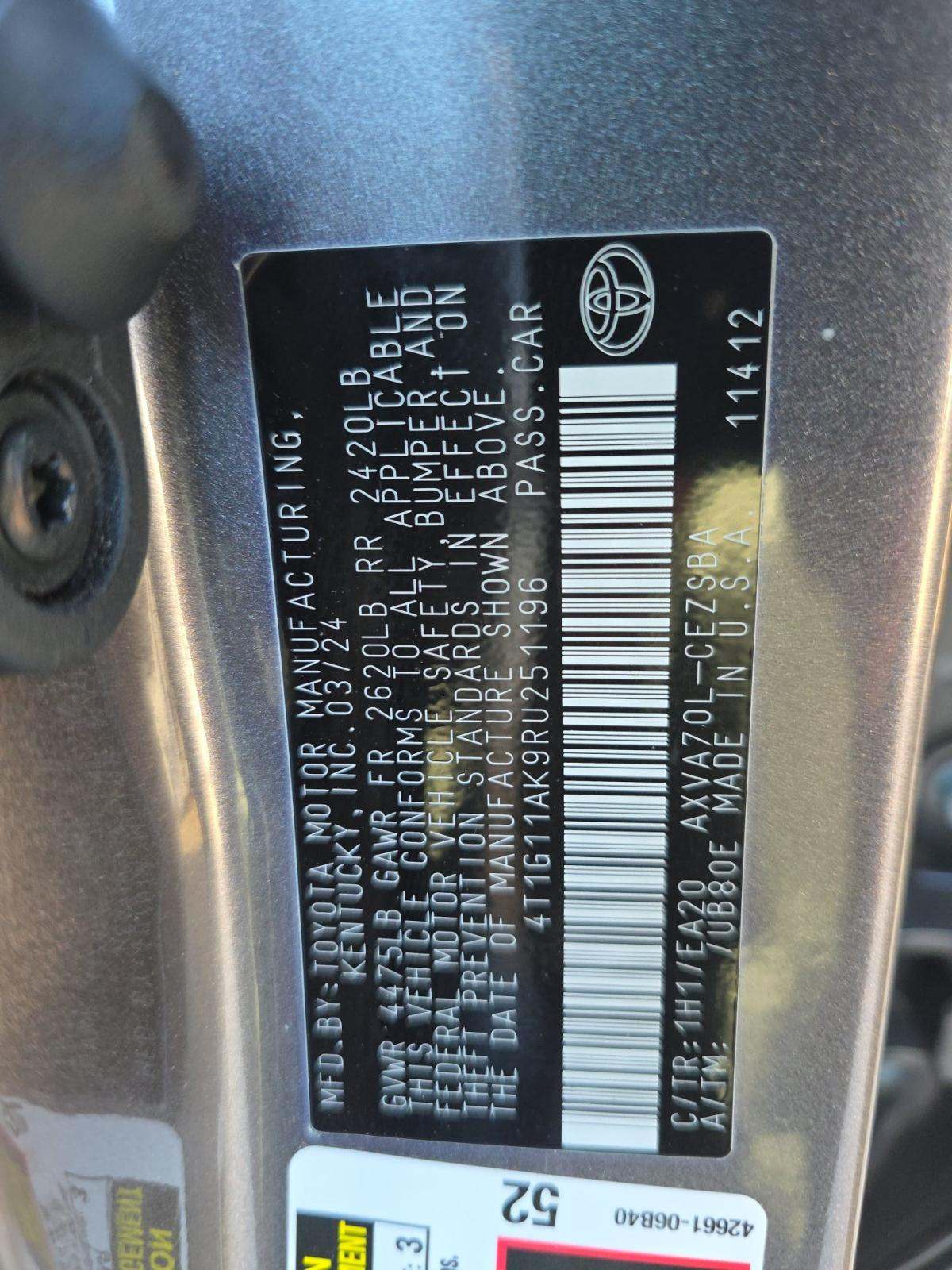 2024 Toyota Camry SE FWD