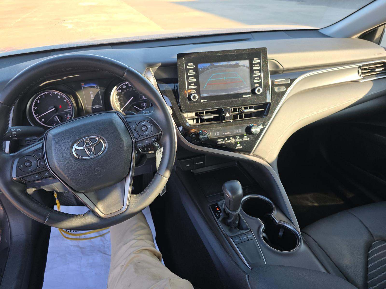 2024 Toyota Camry SE FWD