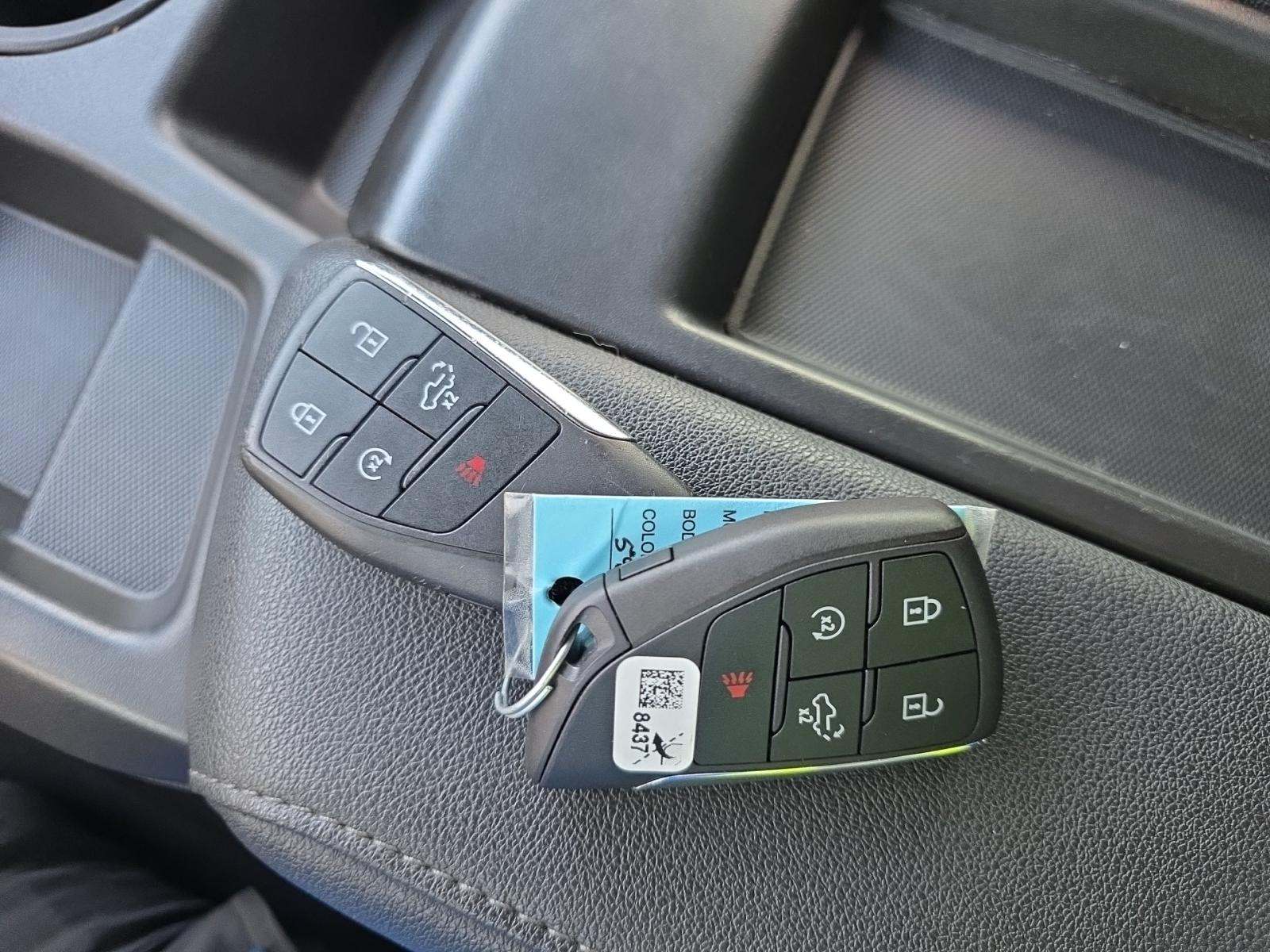 2022 Chevrolet Silverado 1500 Custom RWD