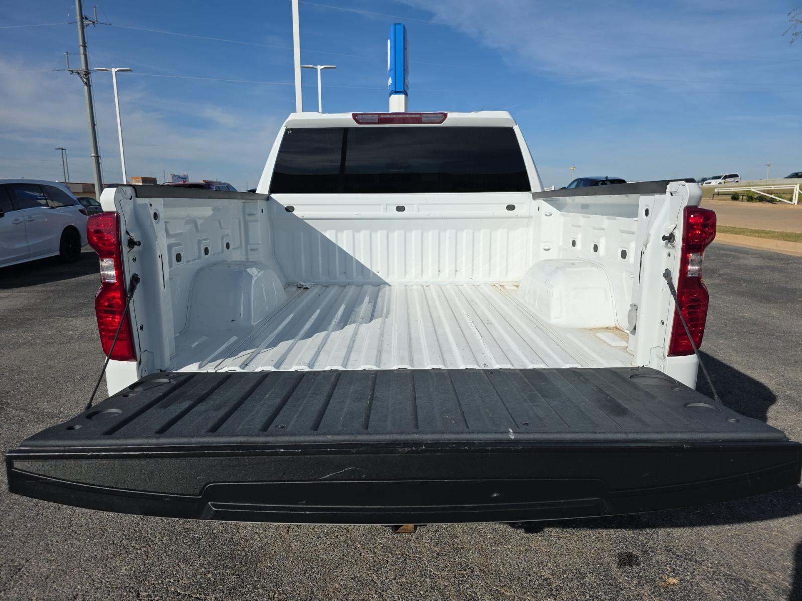 2022 Chevrolet Silverado 1500 Custom RWD