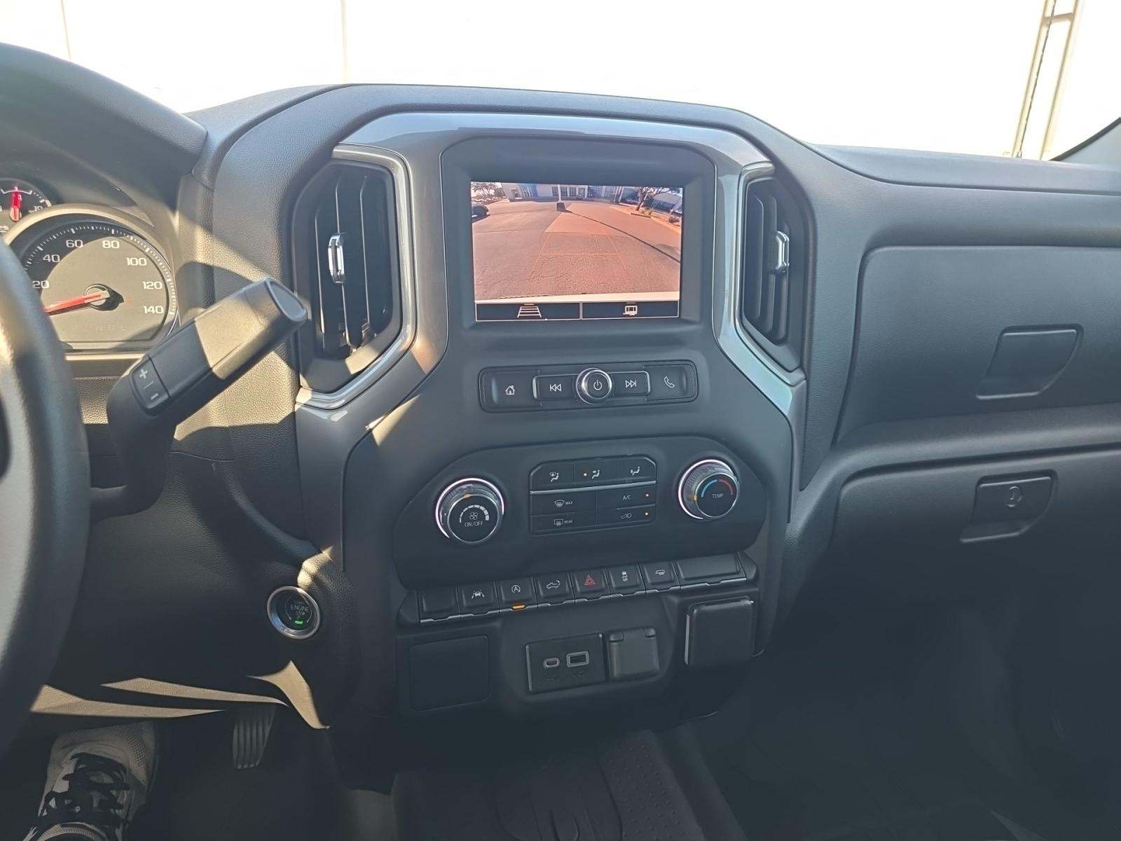 2022 Chevrolet Silverado 1500 Custom RWD