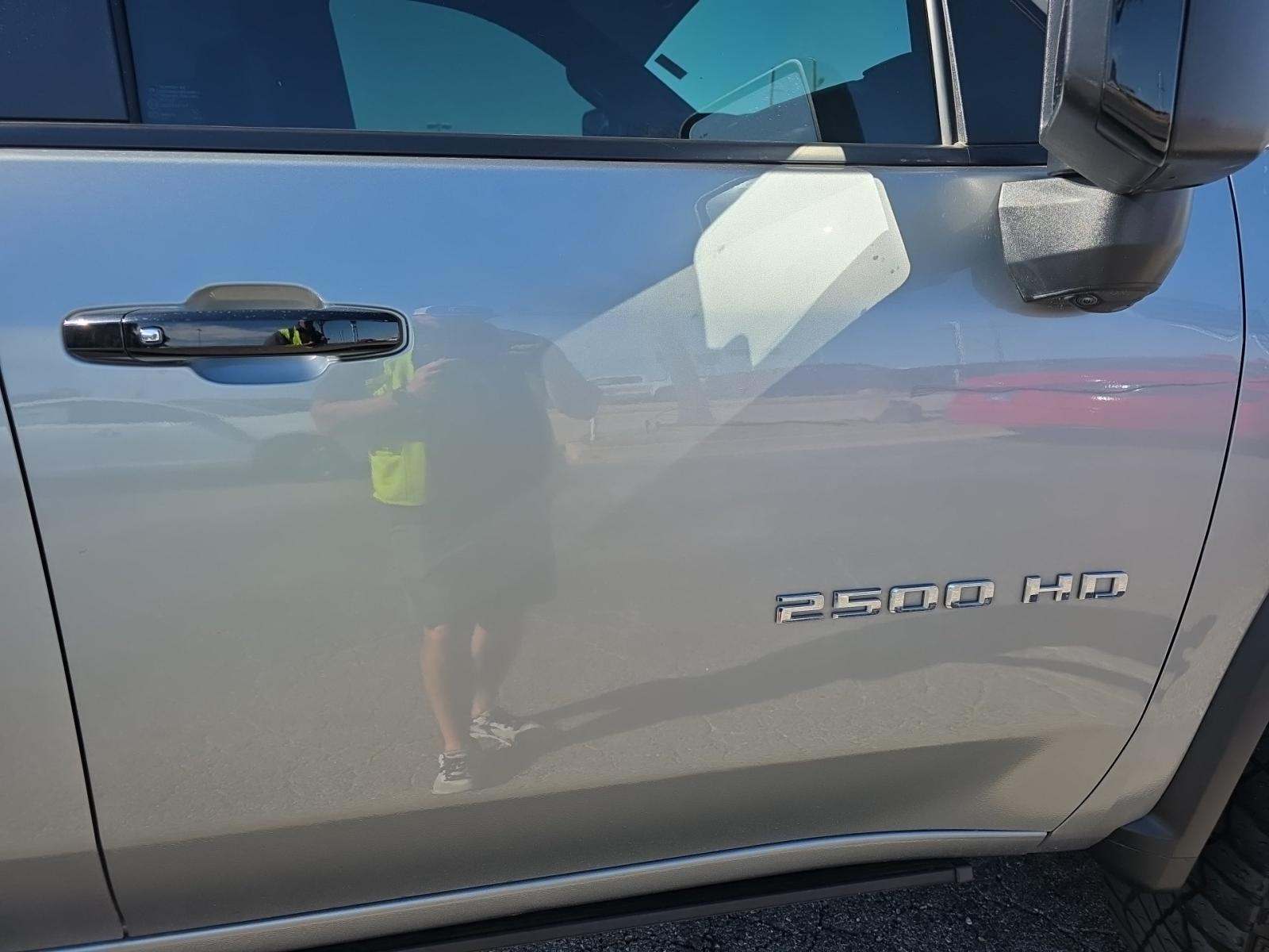 2024 Chevrolet Silverado 2500HD ZR2 AWD