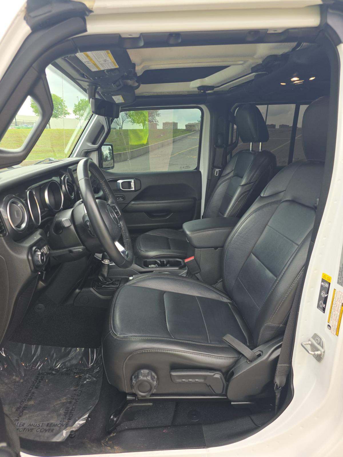 JEEP UNLIMITED SAHARA ALTITUDE EDITION - 2