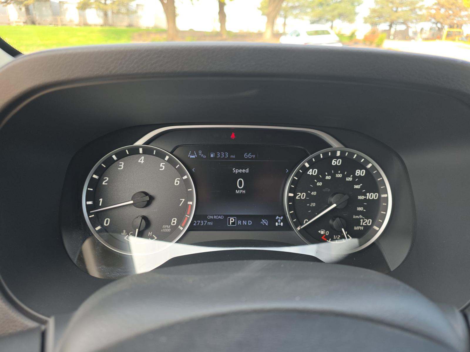NISSAN FRONTIER - 5
