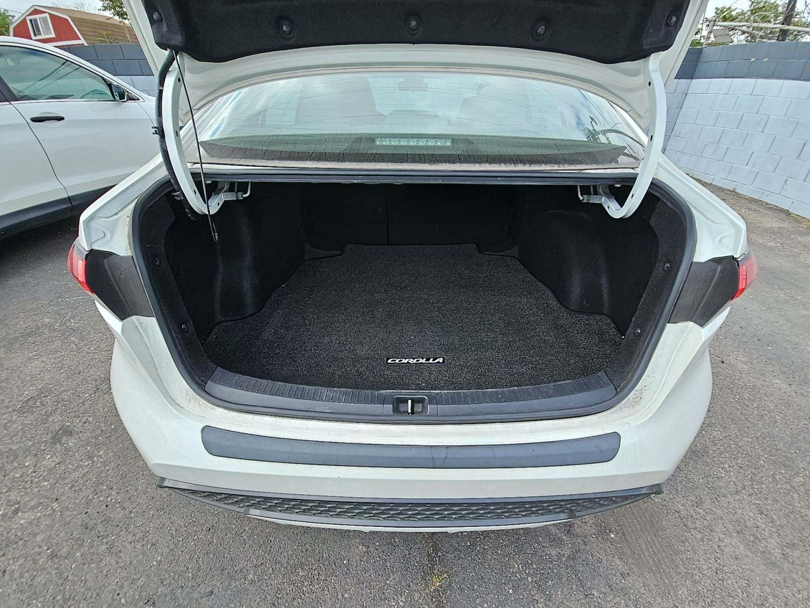 2020 Toyota Corolla SE FWD