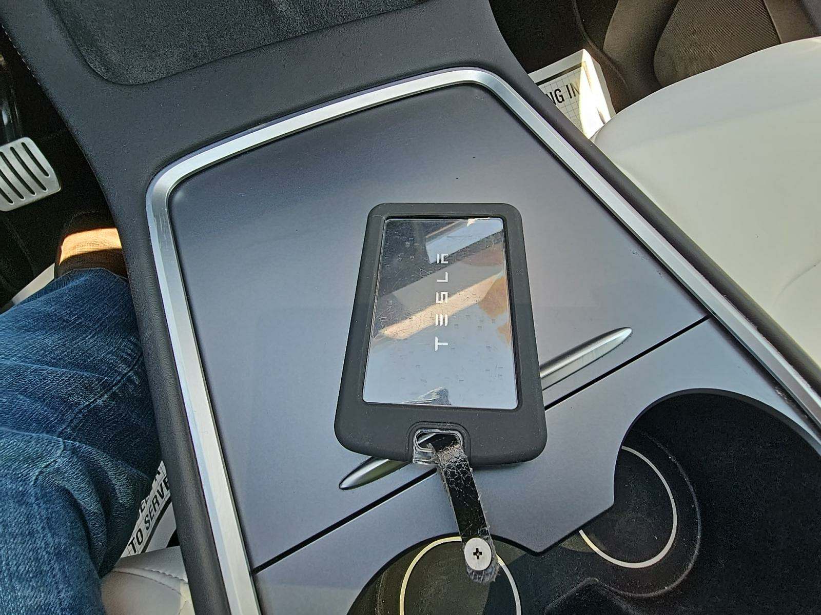 2022 Tesla Model Y Performance AWD