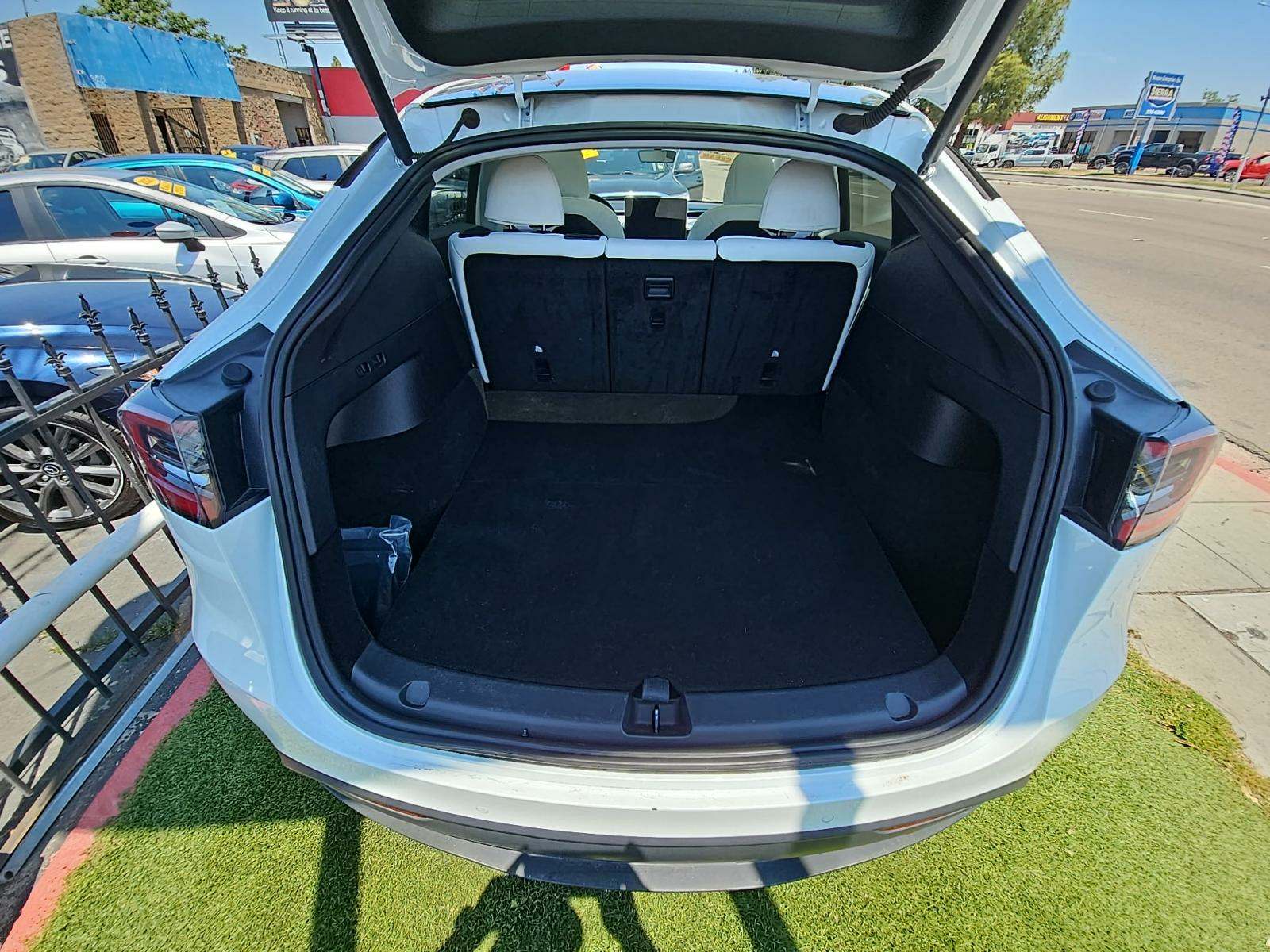 2022 Tesla Model Y Performance AWD