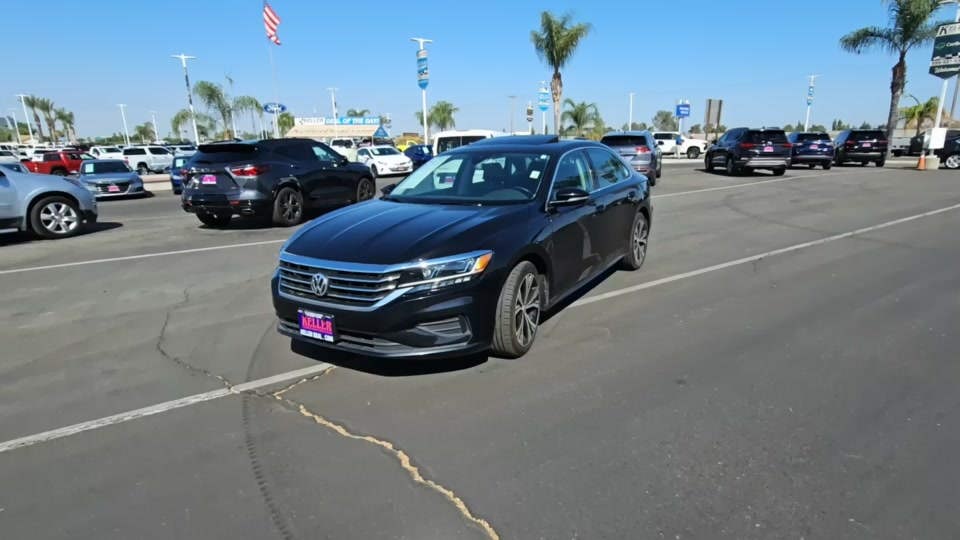 2021 Volkswagen Passat 2.0T SE FWD