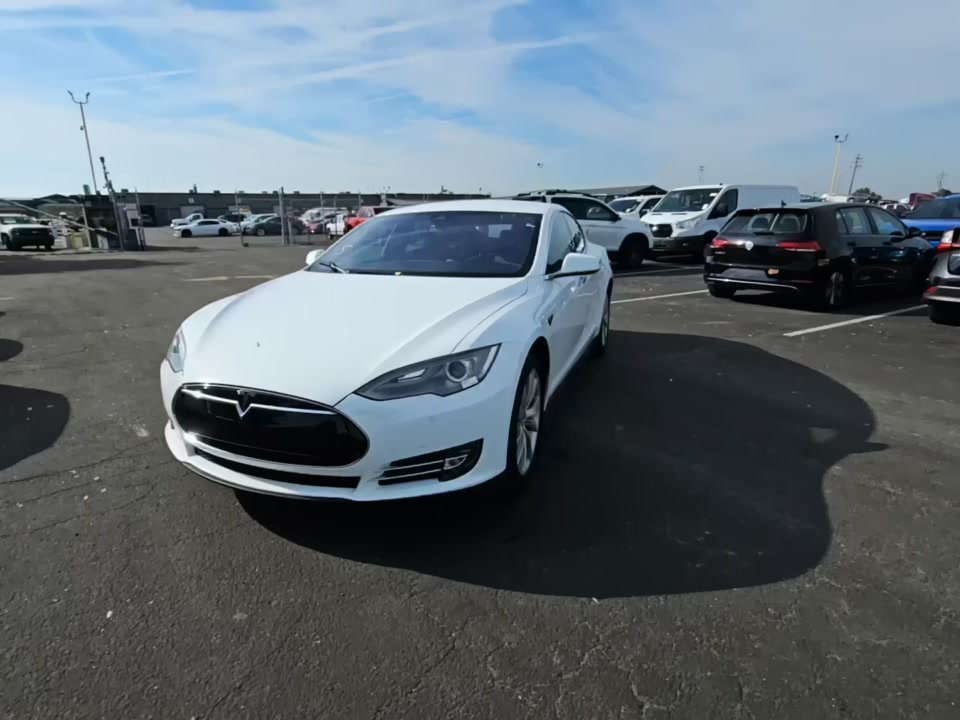 2015 Tesla Model S 85 RWD