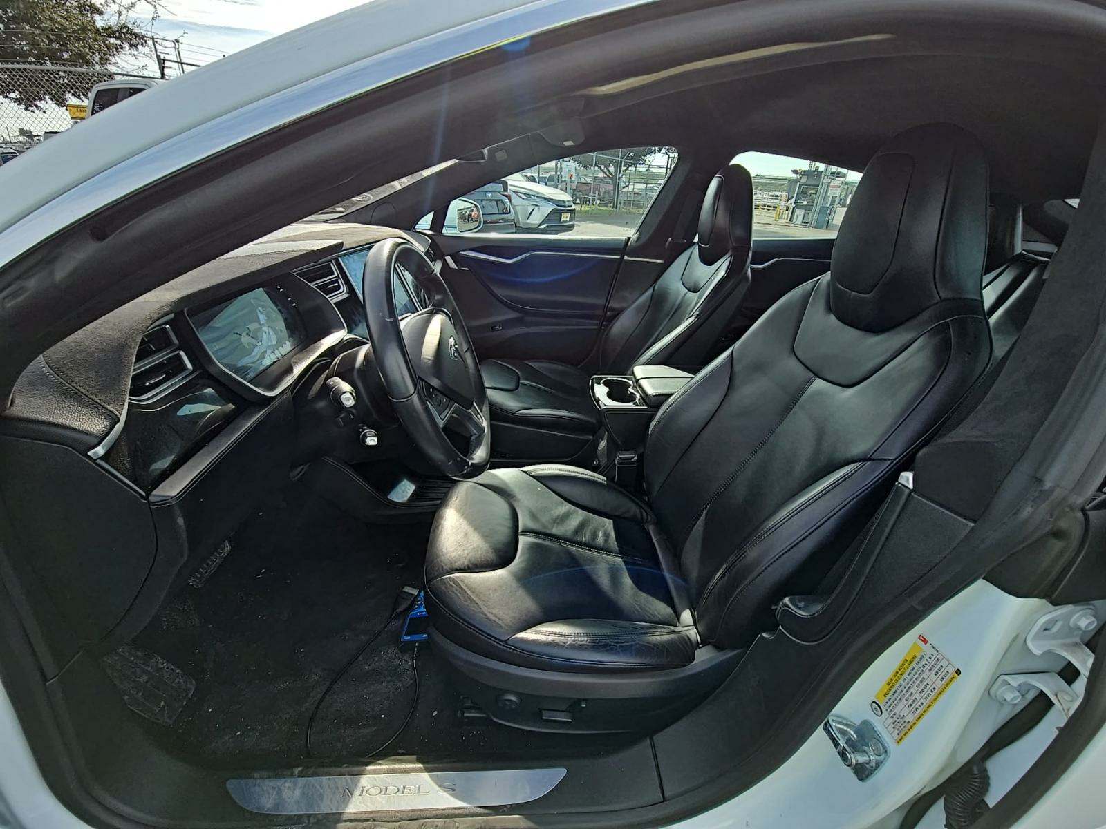 2015 Tesla Model S 85 RWD