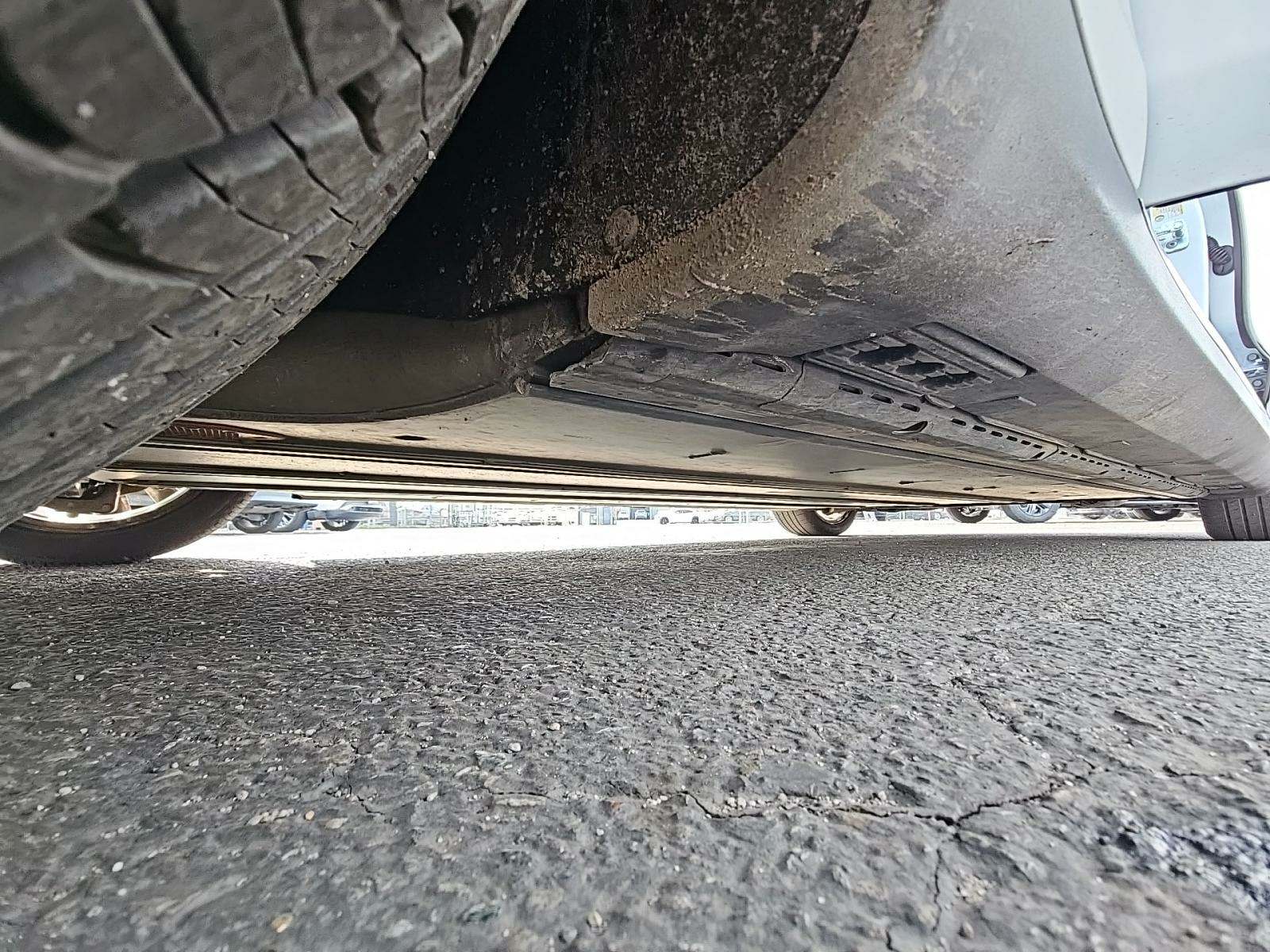 2015 Tesla Model S 85 RWD