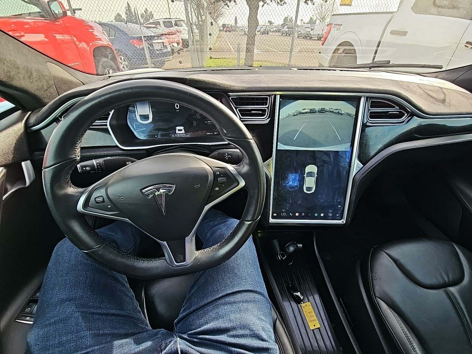 2015 Tesla Model S 85 RWD