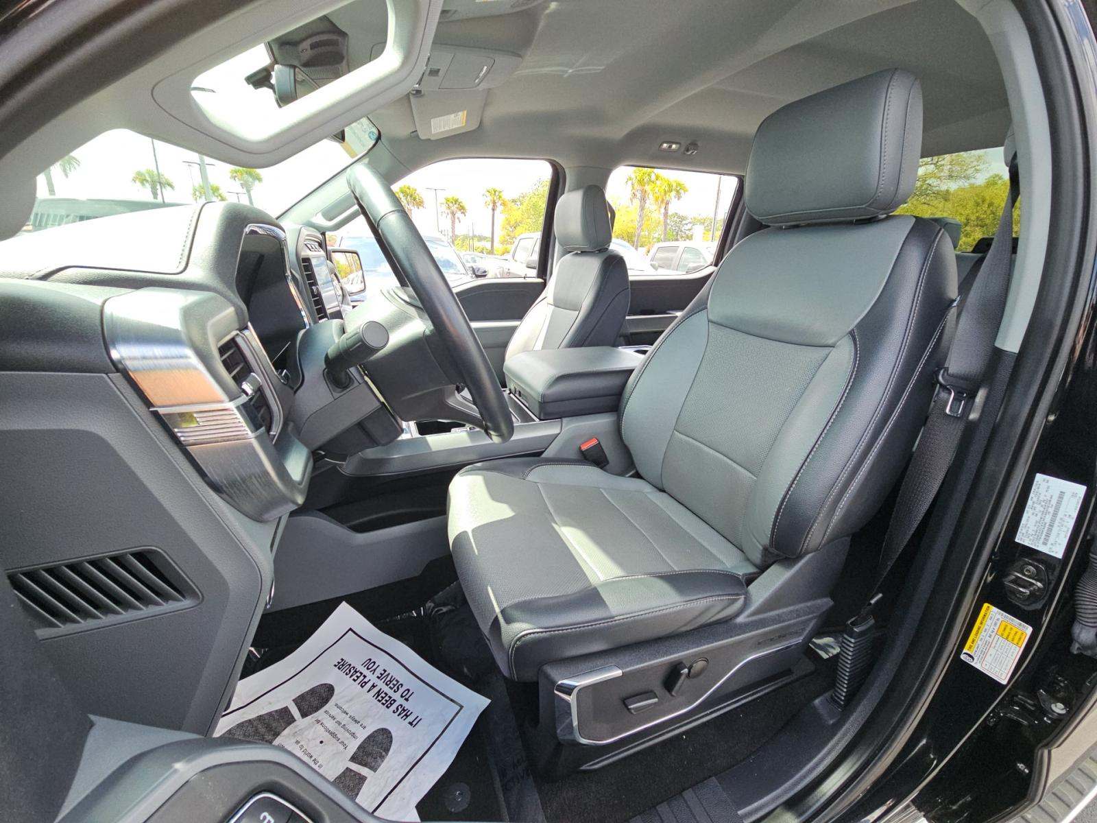 2022 Ford F-150 Lariat AWD