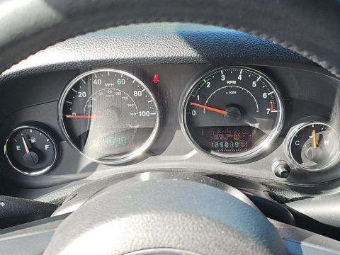 JEEP UNLIMITED SAHARA - 5