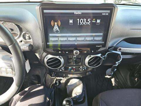 JEEP UNLIMITED SAHARA - 6