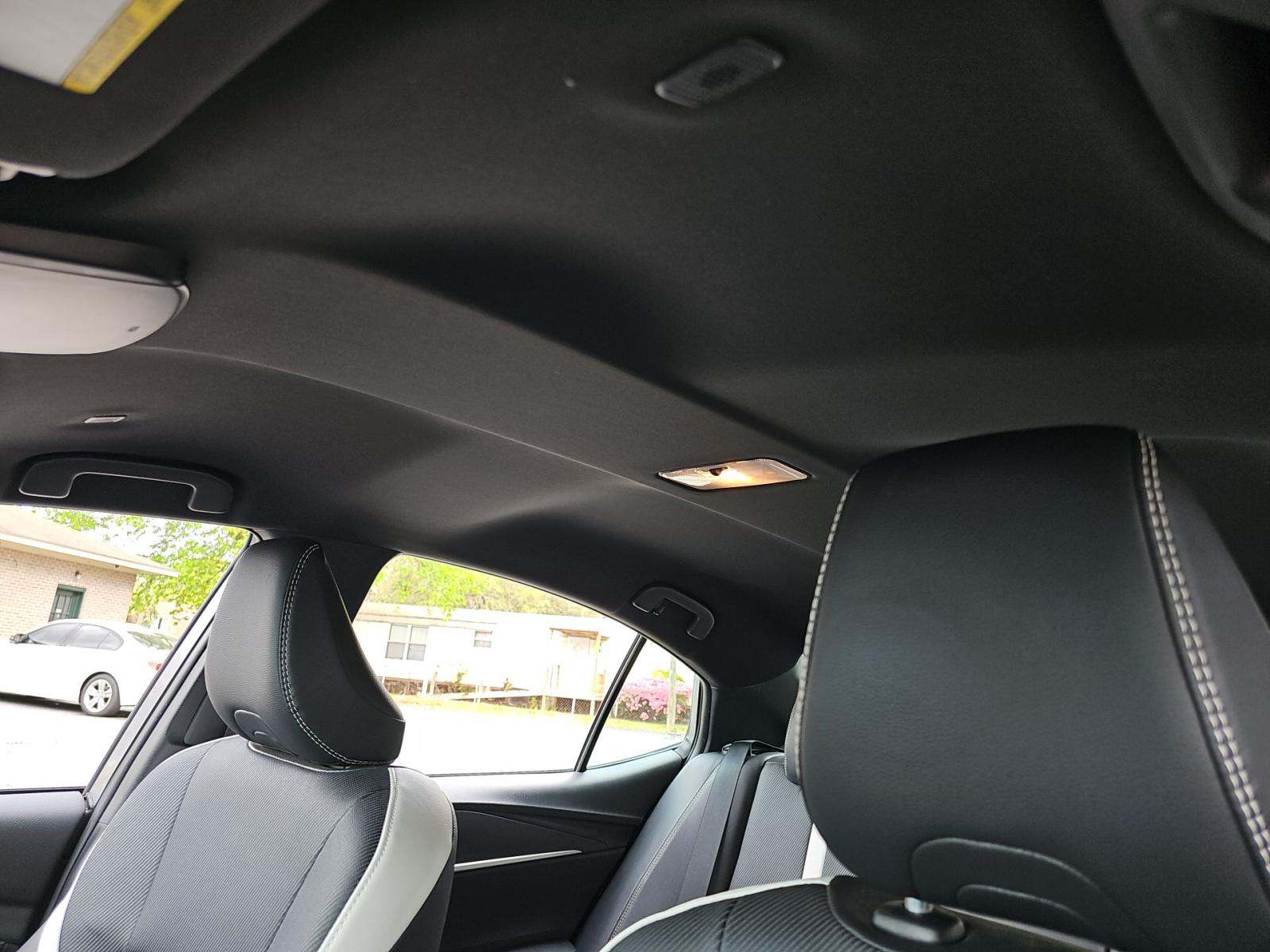 2025 Toyota Camry SE FWD