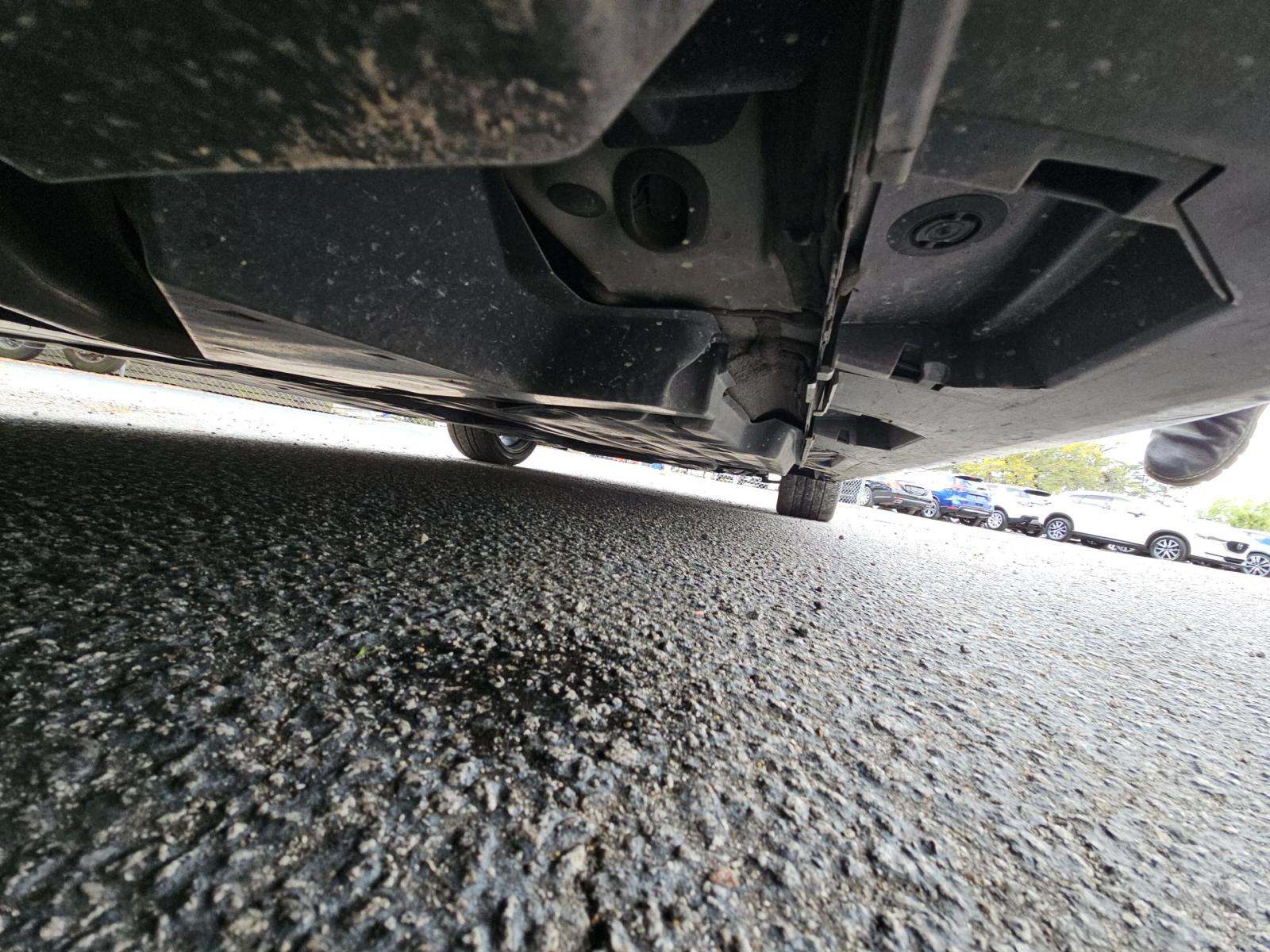 2025 Toyota Camry SE FWD