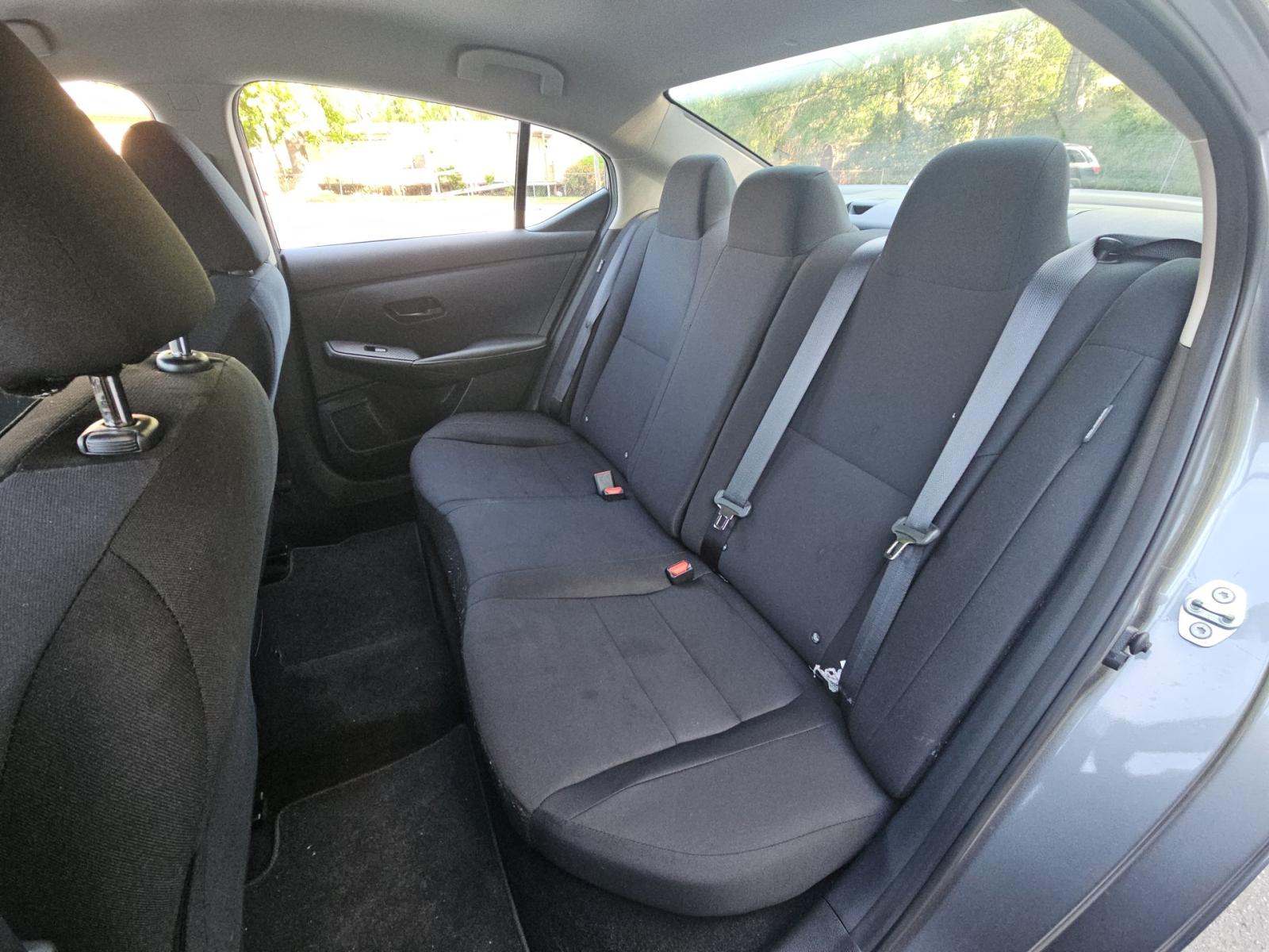 NISSAN SENTRA - 9