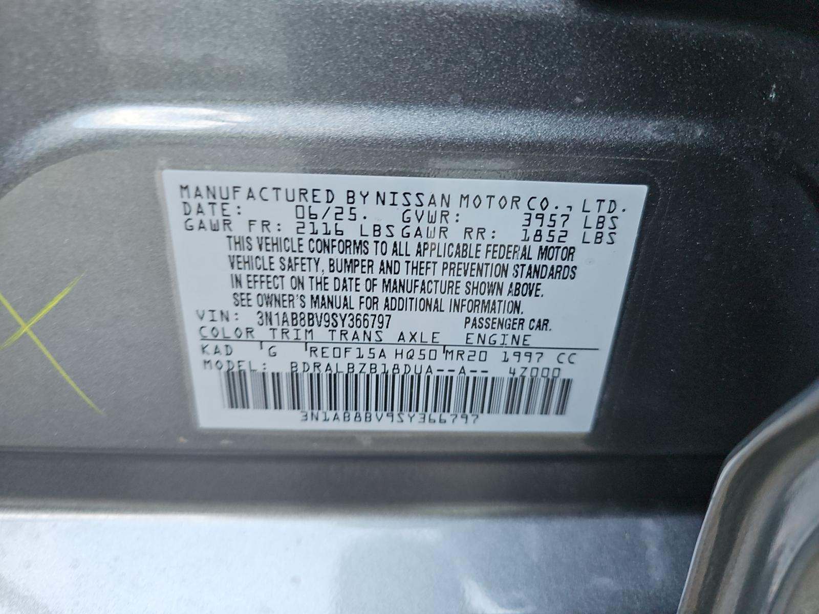 NISSAN SENTRA - 1