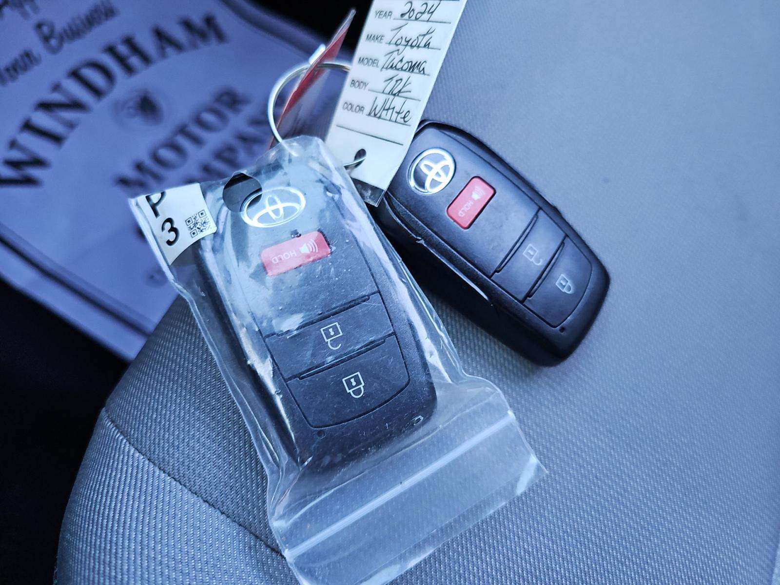 2024 Toyota Tacoma SR5 RWD