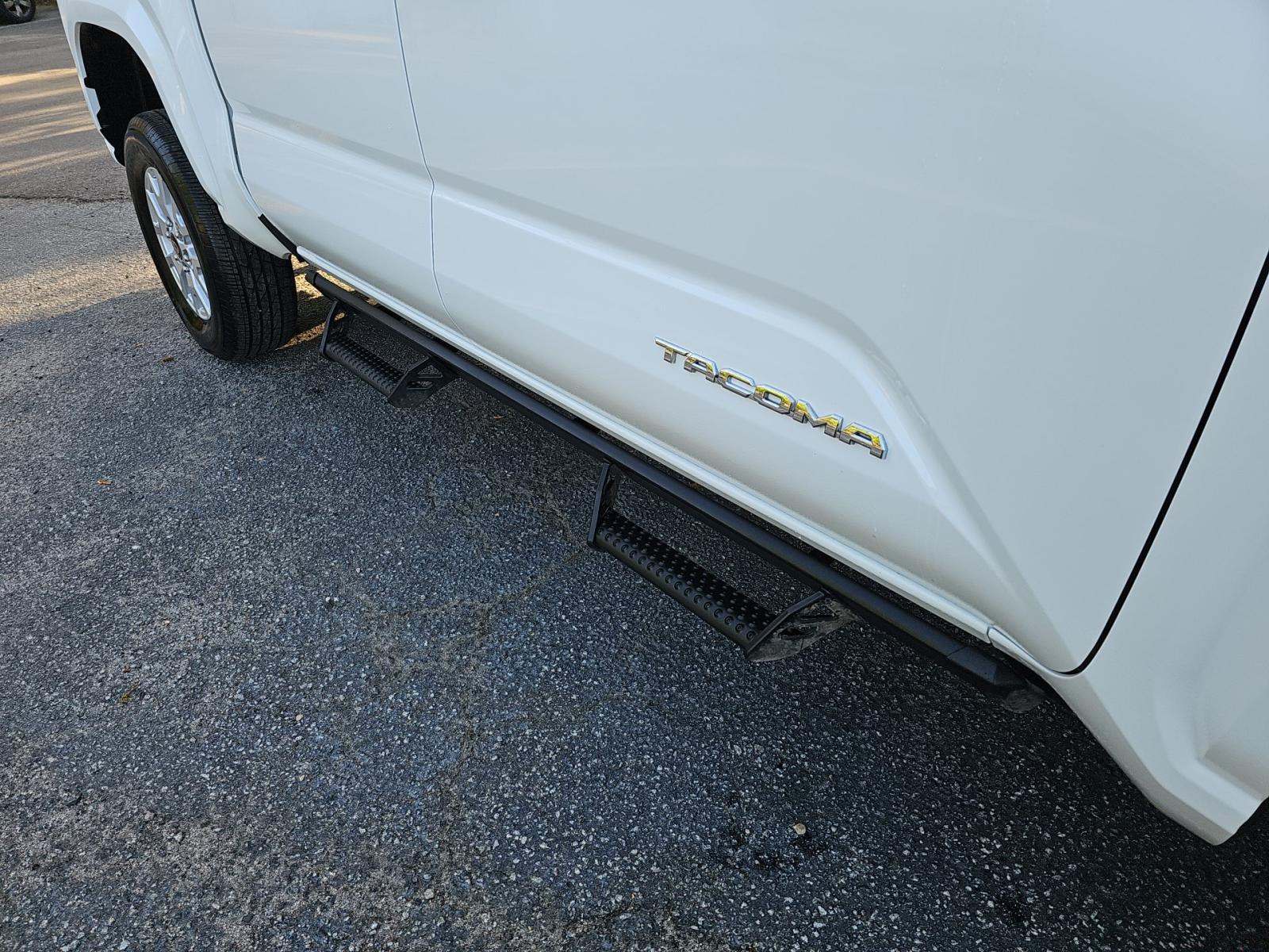 2024 Toyota Tacoma SR5 RWD