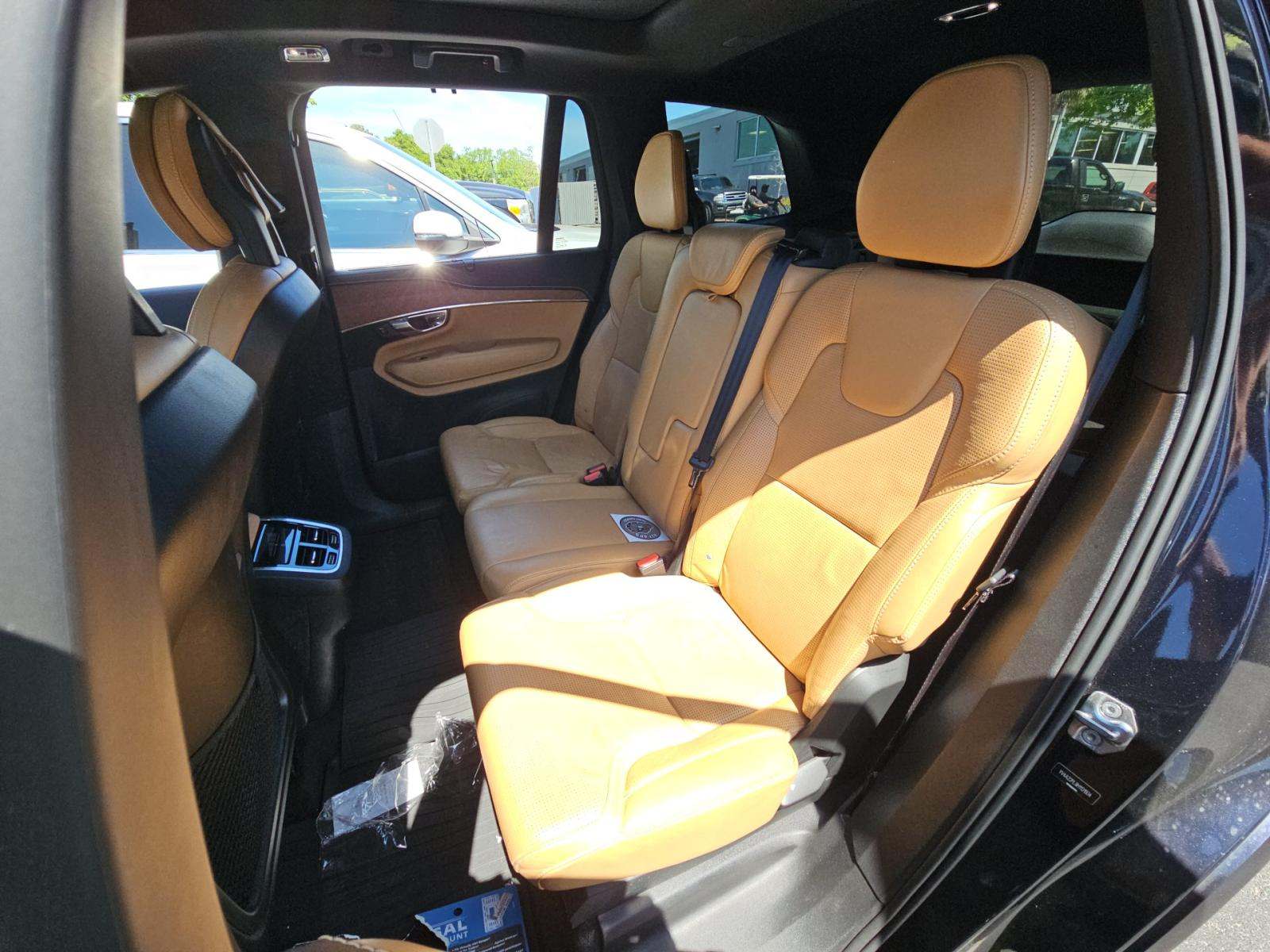 2017 Volvo XC90 T6 Inscription AWD