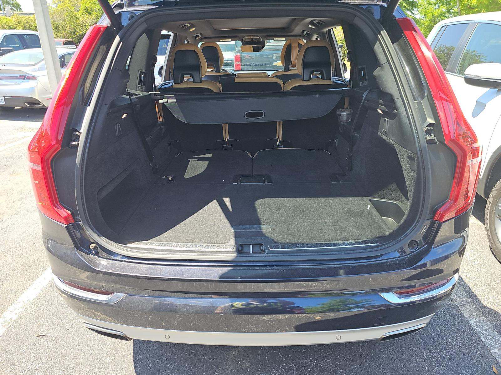 2017 Volvo XC90 T6 Inscription AWD