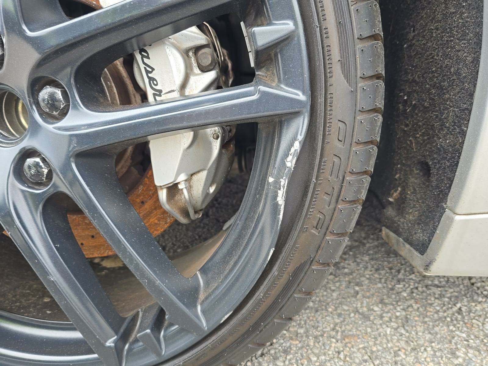 2011 Maserati GranTurismo Base RWD