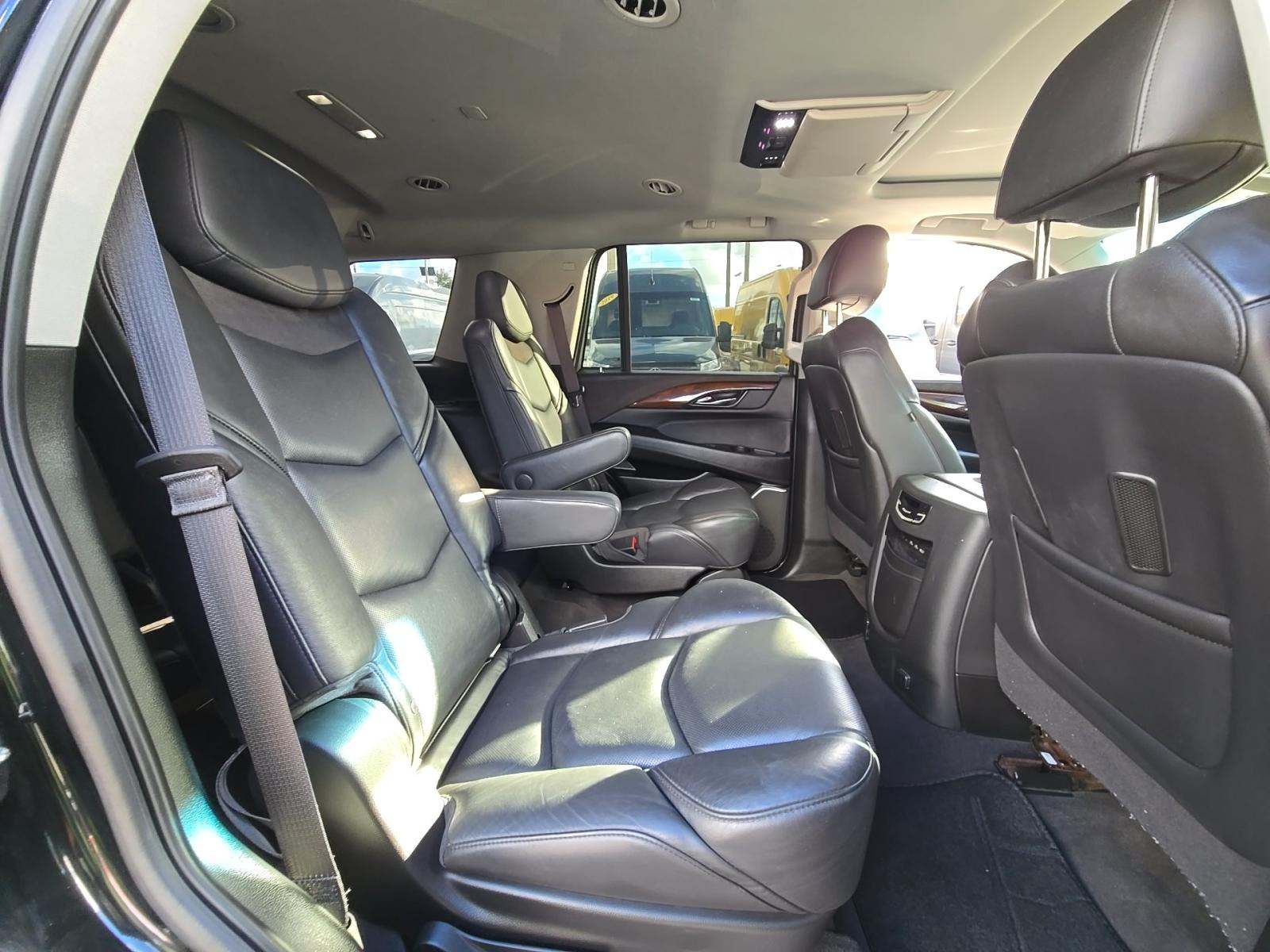 2020 Cadillac Escalade Premium Luxury RWD