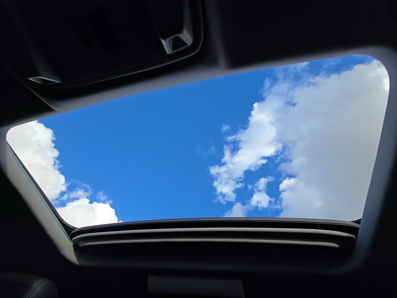 2020 Cadillac Escalade Premium Luxury RWD